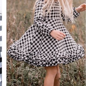 NWT SweetHoney Black Plaid size 10